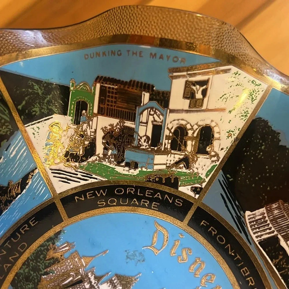 DISNEYLAND Vintage 1960s Mid Century Scalloped Ash Tray Jewelry Trinket Dish - Picture 5 of 6